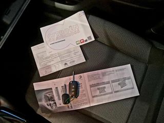 Voertuigafbeelding 11