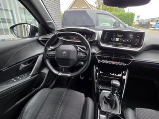 Voertuigafbeelding 3