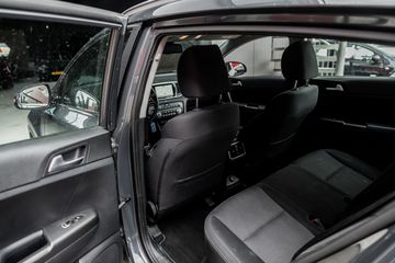 Voertuigafbeelding 4