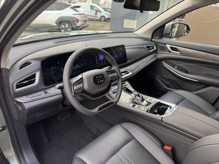 Voertuigafbeelding 13