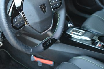 Voertuigafbeelding 12