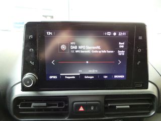 Voertuigafbeelding 12