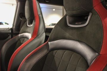 Voertuigafbeelding 2