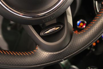 Voertuigafbeelding 36