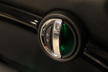 Voertuigafbeelding 38