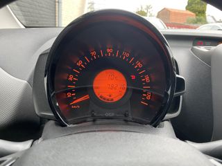 Voertuigafbeelding 27