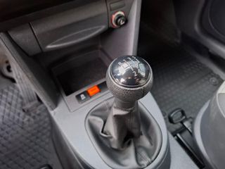 Voertuigafbeelding 23