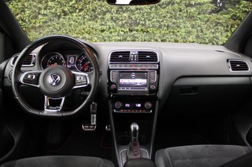 Voertuigafbeelding 9