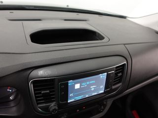 Voertuigafbeelding 19