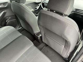 Voertuigafbeelding 32