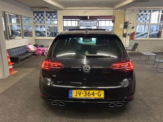 Voertuigafbeelding 6