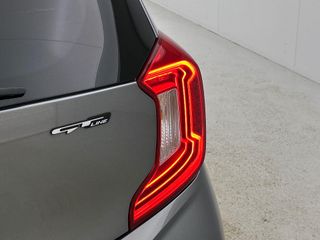 Voertuigafbeelding 18