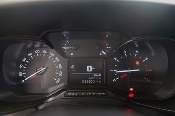 Voertuigafbeelding 10