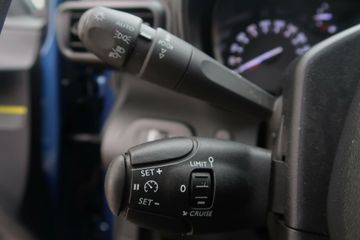 Voertuigafbeelding 11