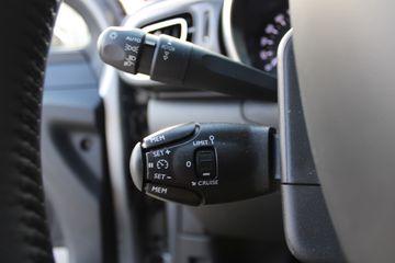 Voertuigafbeelding 12