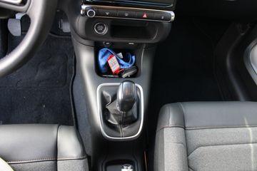 Voertuigafbeelding 19