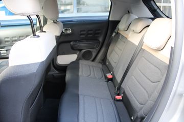 Voertuigafbeelding 20