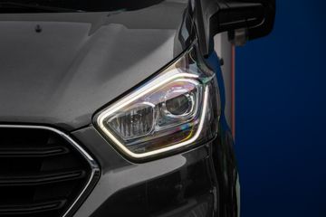 Voertuigafbeelding 6