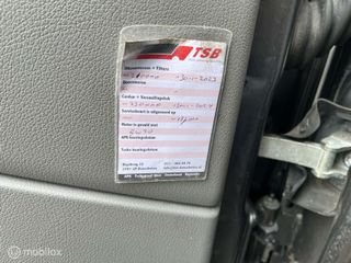 Voertuigafbeelding 10