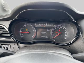 Voertuigafbeelding 14