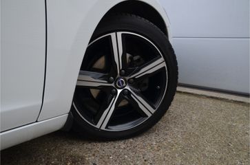 Voertuigafbeelding 3