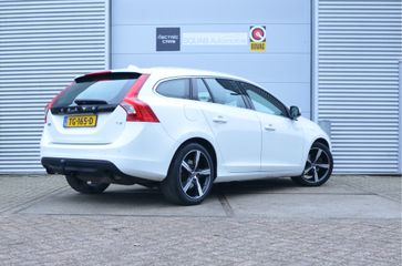 Voertuigafbeelding 6