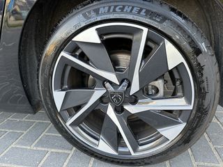 Voertuigafbeelding 11