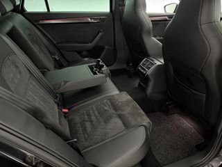 Voertuigafbeelding 44