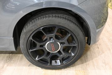 Voertuigafbeelding 14