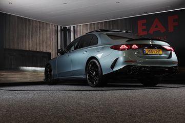 Voertuigafbeelding 2