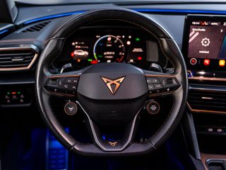 Voertuigafbeelding 8