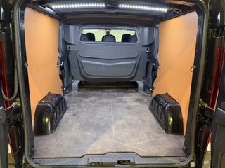 Voertuigafbeelding 32