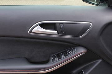 Voertuigafbeelding 28