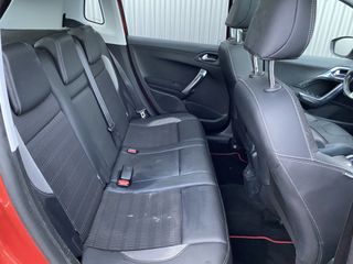 Voertuigafbeelding 16