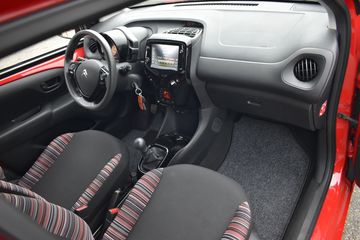 Voertuigafbeelding 12