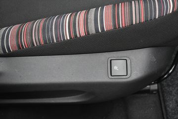 Voertuigafbeelding 32