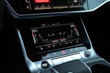 Voertuigafbeelding 26