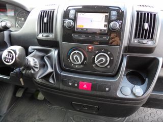 Voertuigafbeelding 13