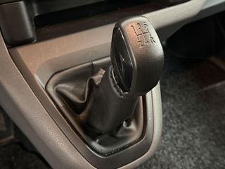 Voertuigafbeelding 24