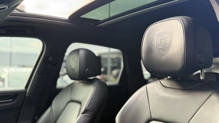 Voertuigafbeelding 9