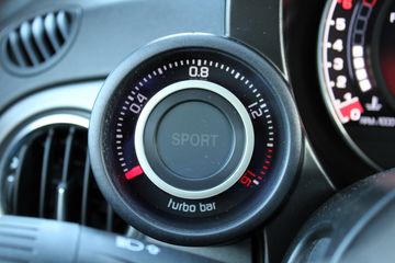 Voertuigafbeelding 17