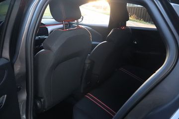 Voertuigafbeelding 11