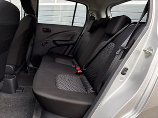 Voertuigafbeelding 5