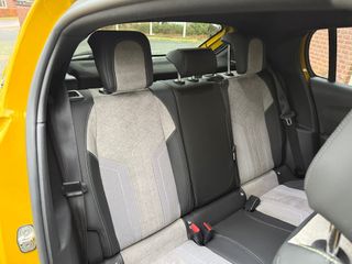 Voertuigafbeelding 44