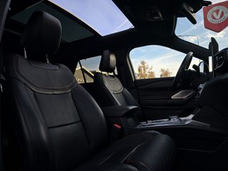 Voertuigafbeelding 13