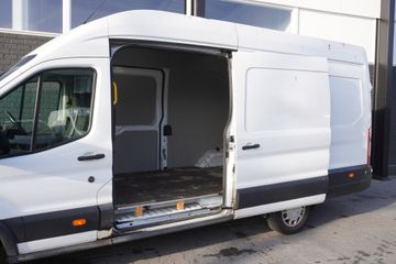 Voertuigafbeelding 6