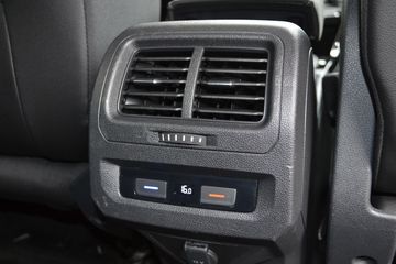 Voertuigafbeelding 38