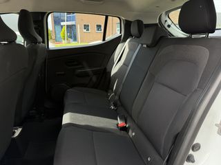 Voertuigafbeelding 21