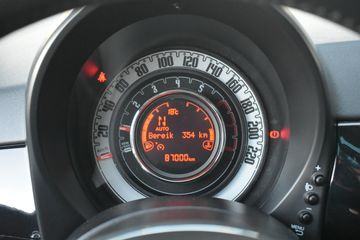 Voertuigafbeelding 12