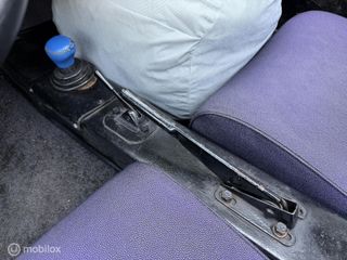 Voertuigafbeelding 12